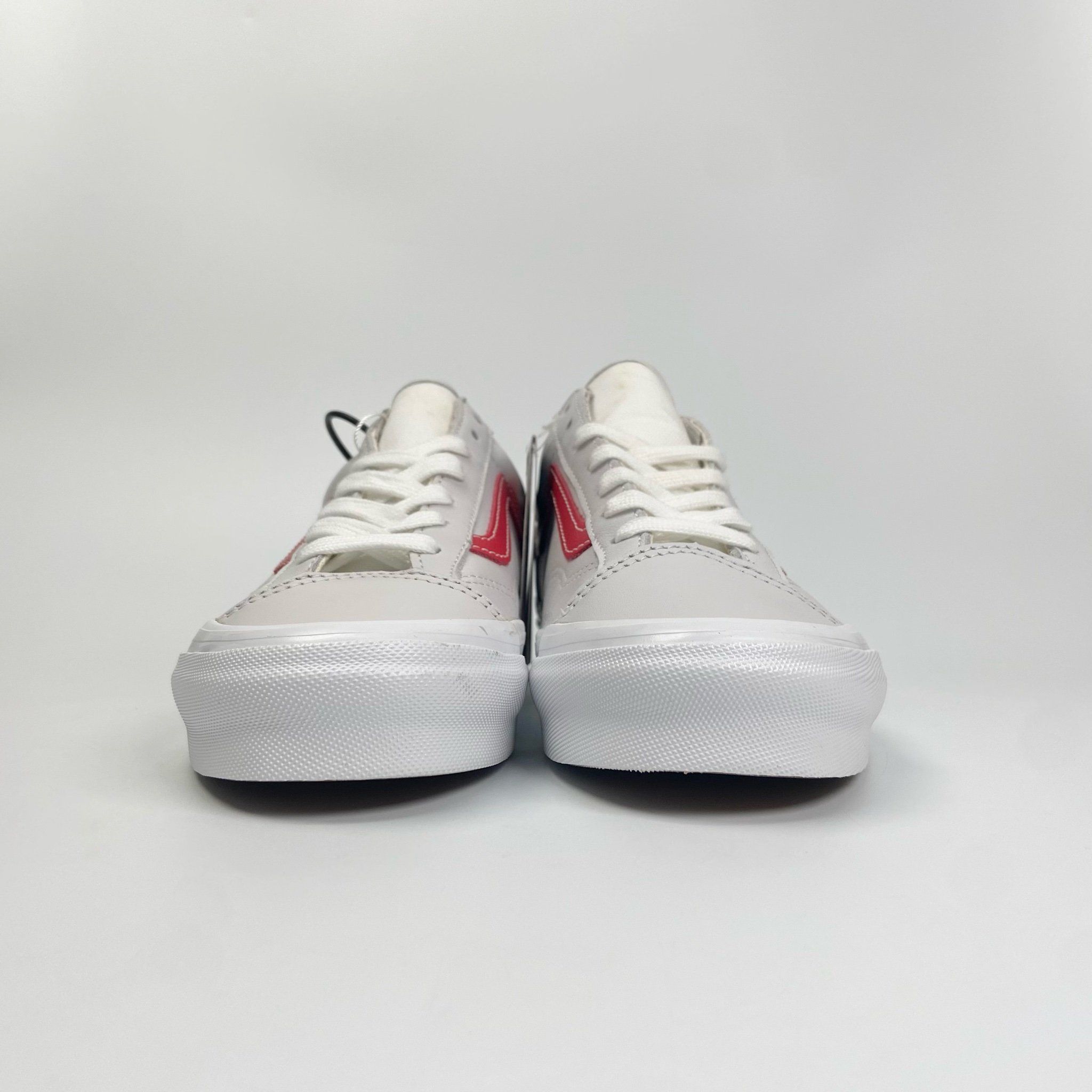 vans vault og style 36 true white red vans vault og style 36 true white red